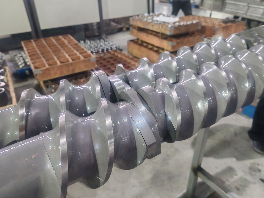 Precyzyjnie zaprojektowane segmenty ślimaków i cylindry do wytłaczarki dwuślimakowej Berstoff dla uzyskania doskonałych rezultatów